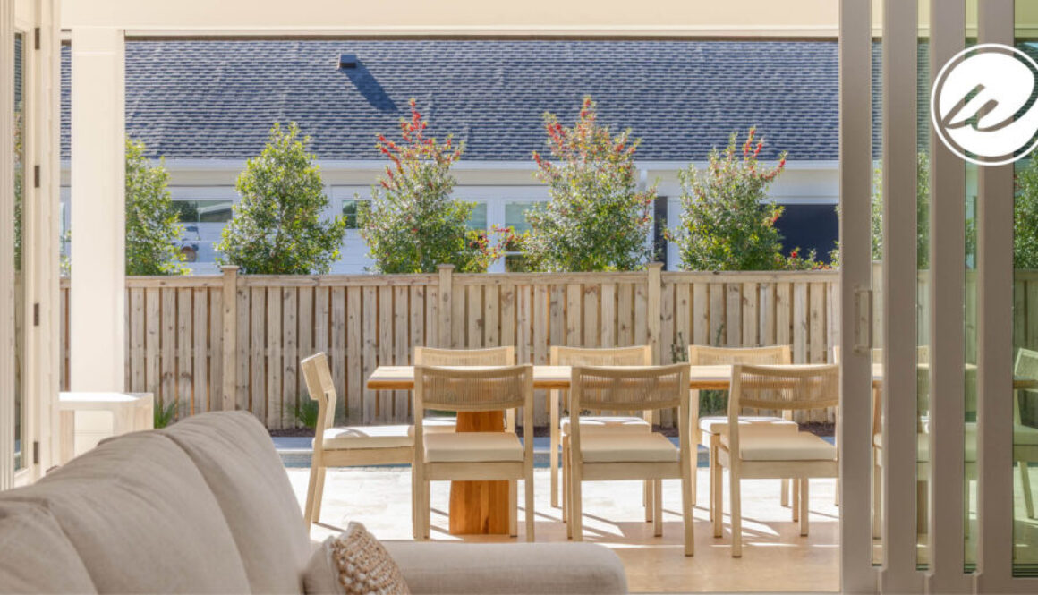 Noise, Light, and Breeze: Environmental Factors That Make Coastal Homes Feel Better